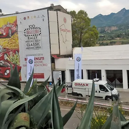 게스트하우스 Indios 3*