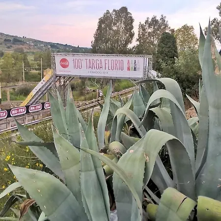 Guest house Indios 3*